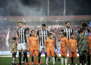 O Galo oscilou durante o jogo contra o CRB em Maceió, começou mal, mas cresceu ao logo do cotejo, criou várias chances, e merecia ter saído com um triunfo fora de casa.