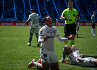 Com esquema tático diferente, o Galo começou mal o jogo, mas fluiu bem melhor após ótimas substituições de Milito e conquistou uma virada heroica. Foto: Pedro Souza / Atlético