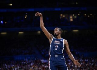 Em termos de experiência estética, poucas coisas no esporte dão tanto prazer quanto ver Kevin Durant jogar.